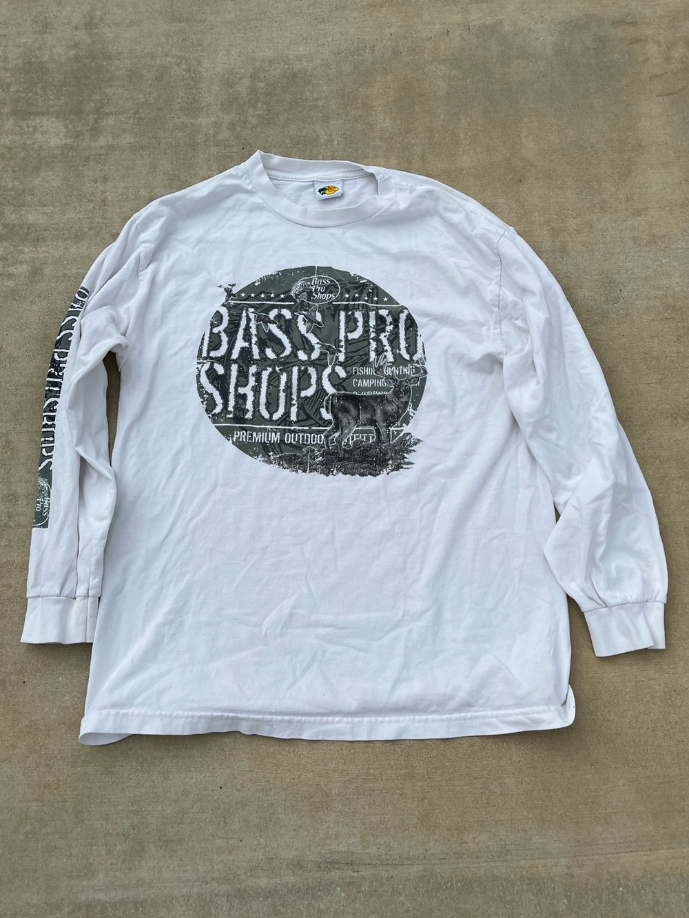 Vintage Bass Pro Shops White Long Sleeve Tee size L